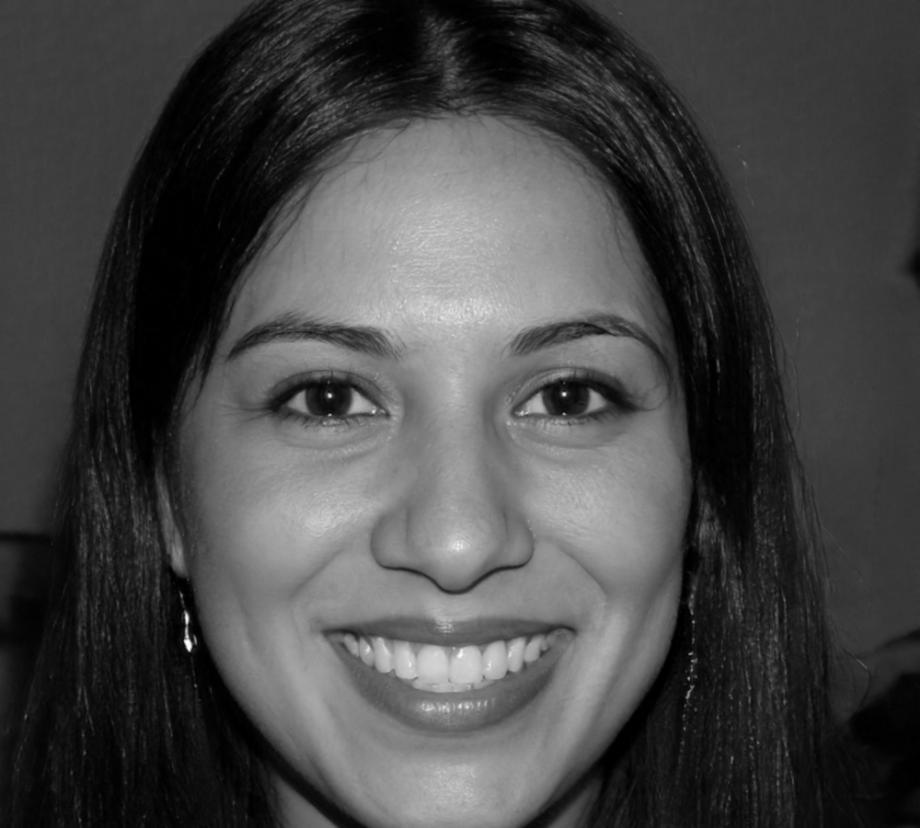 Instructora experta en planificación financiera personal